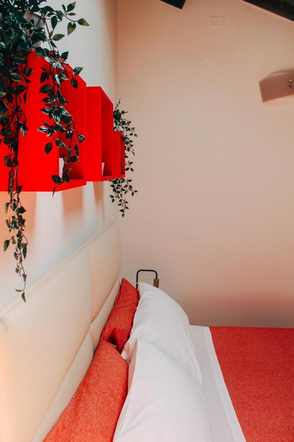 My Loft Aparthotel Ferrara Bagian luar foto